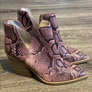 Vince Camuto Pink Ankle Booties with Cut-Out Design
